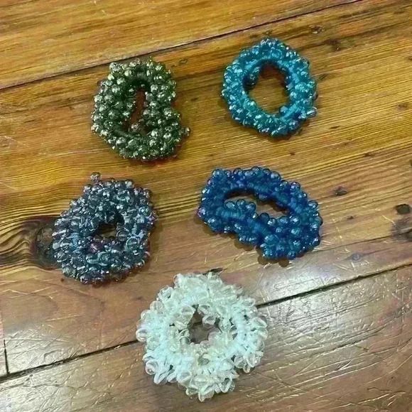 Scrunchies Vintage Beaded retro stretch elastic hair ties set of 5 - Picture 1 of 6